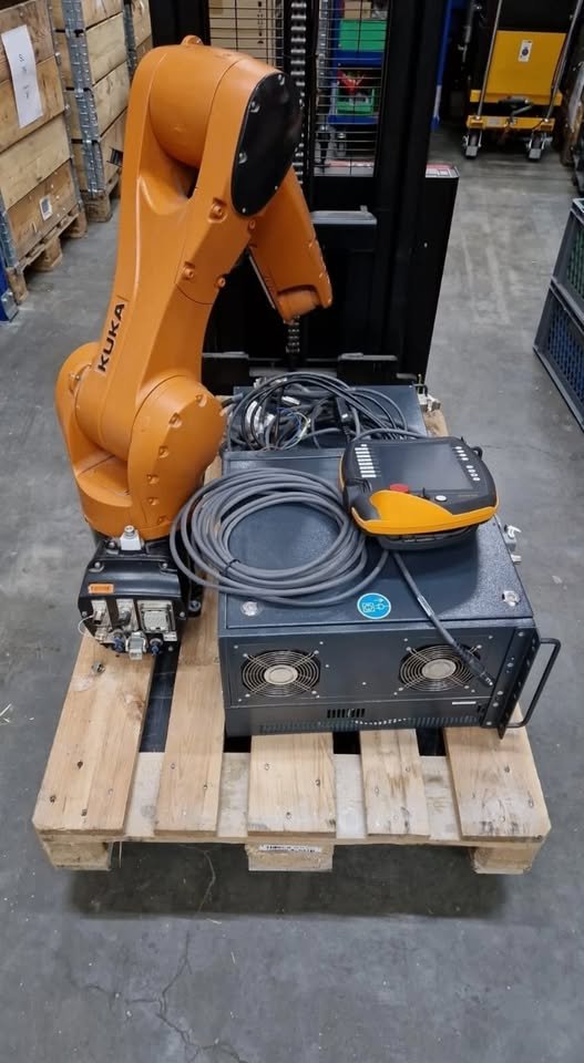 New Kuka KR10 R900 sixx robot