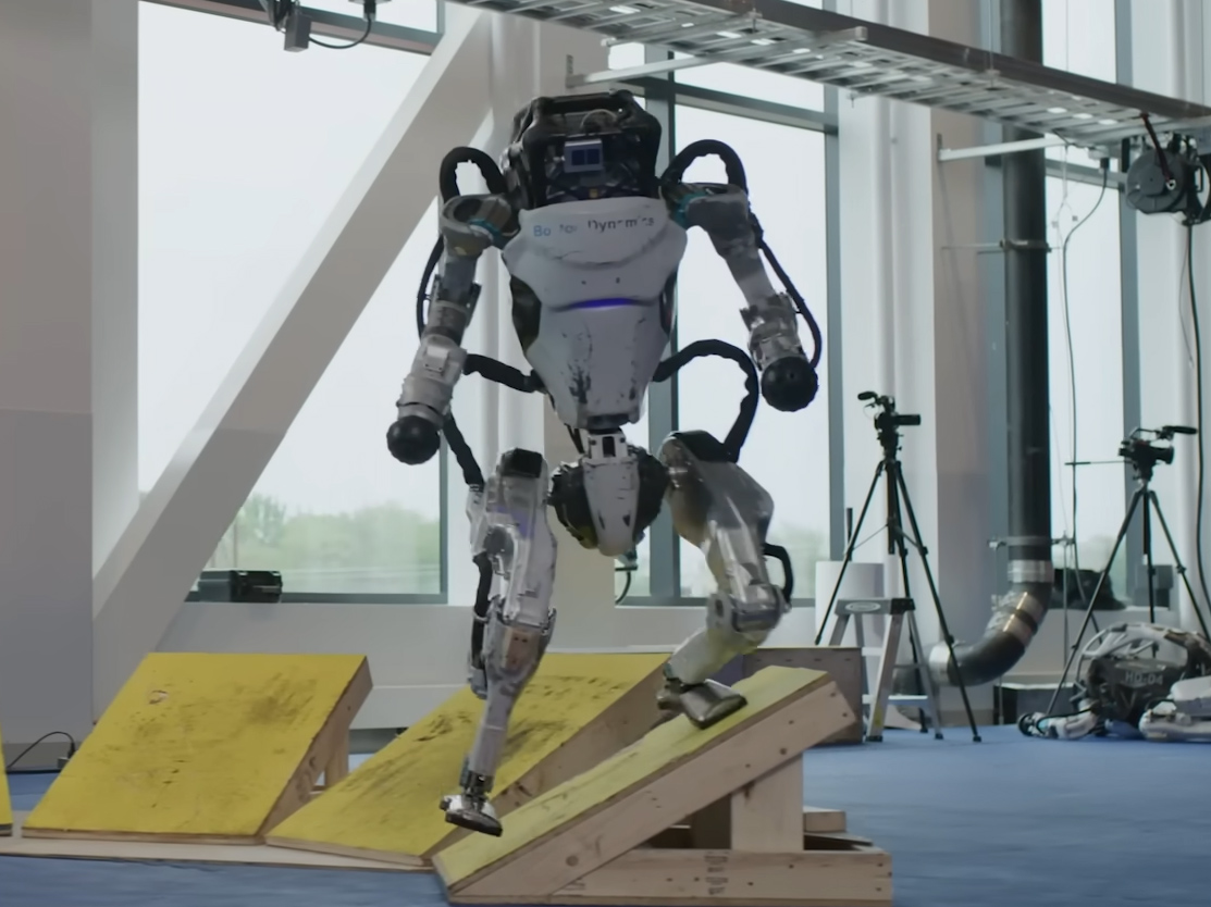 Boston Dynamics Electric Atlas photo 5