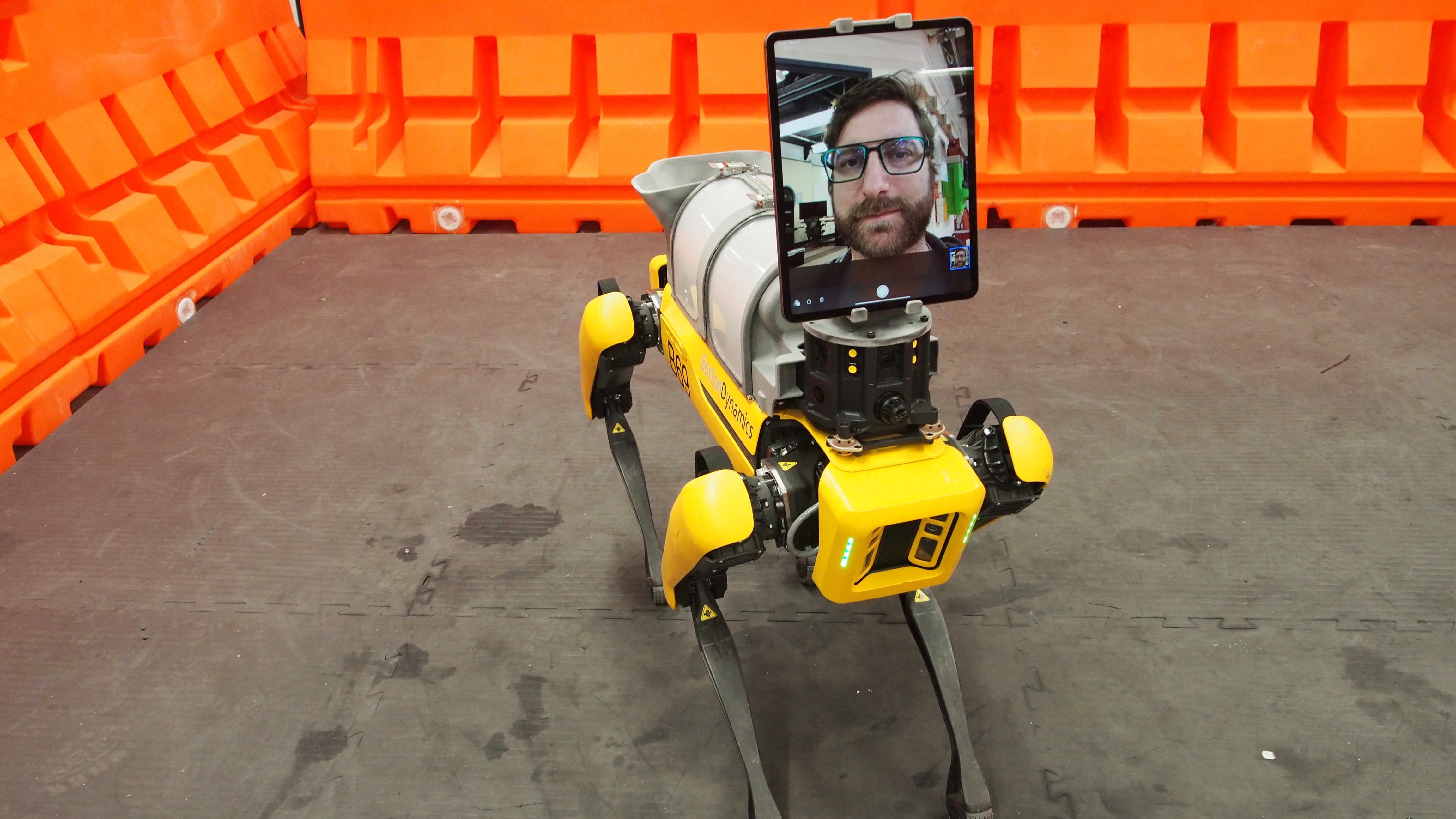 Boston Dynamics Spot photo 4