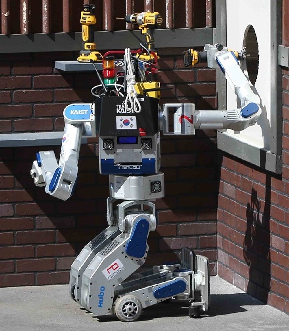 Rainbow Robotics DRC-HUBO photo 3